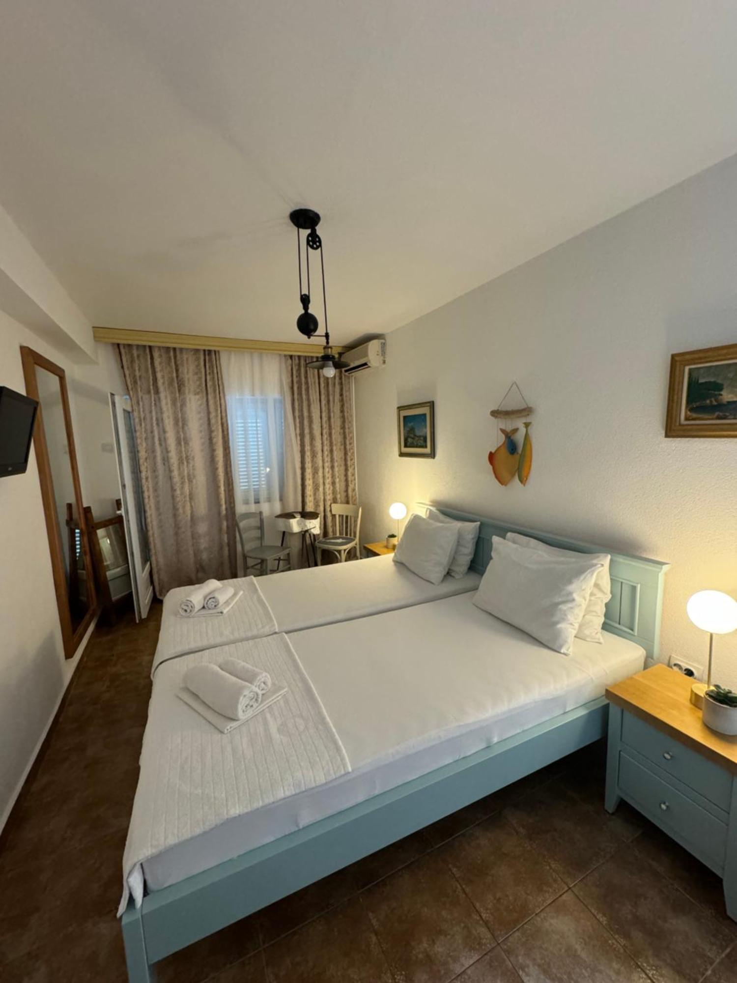 Guest House Amfora Budva Exterior photo